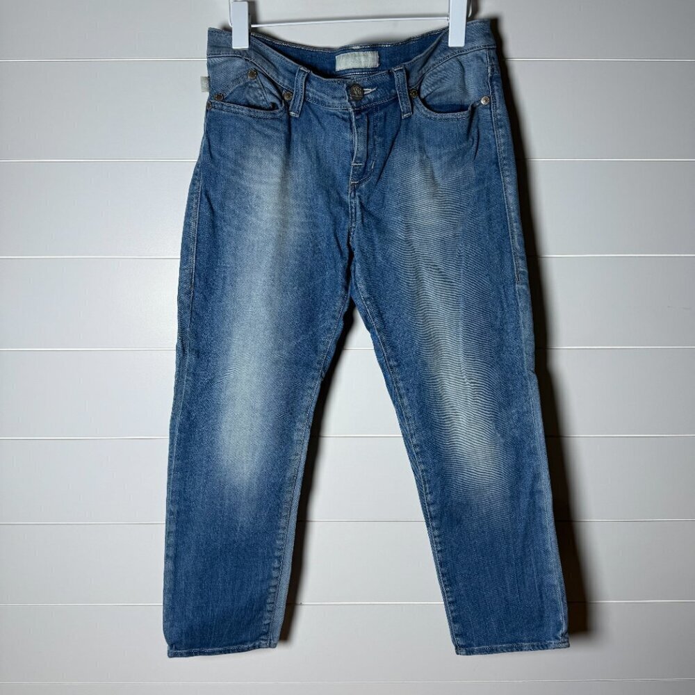 Rock & Republic Distressed Short Jeans Sz 8